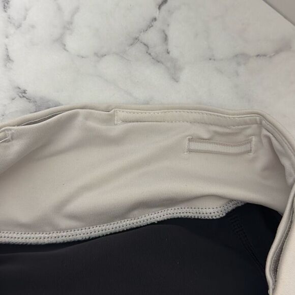 Lululemon Run: Mod Moves Crop Legging 10 - Picture 8 of 9